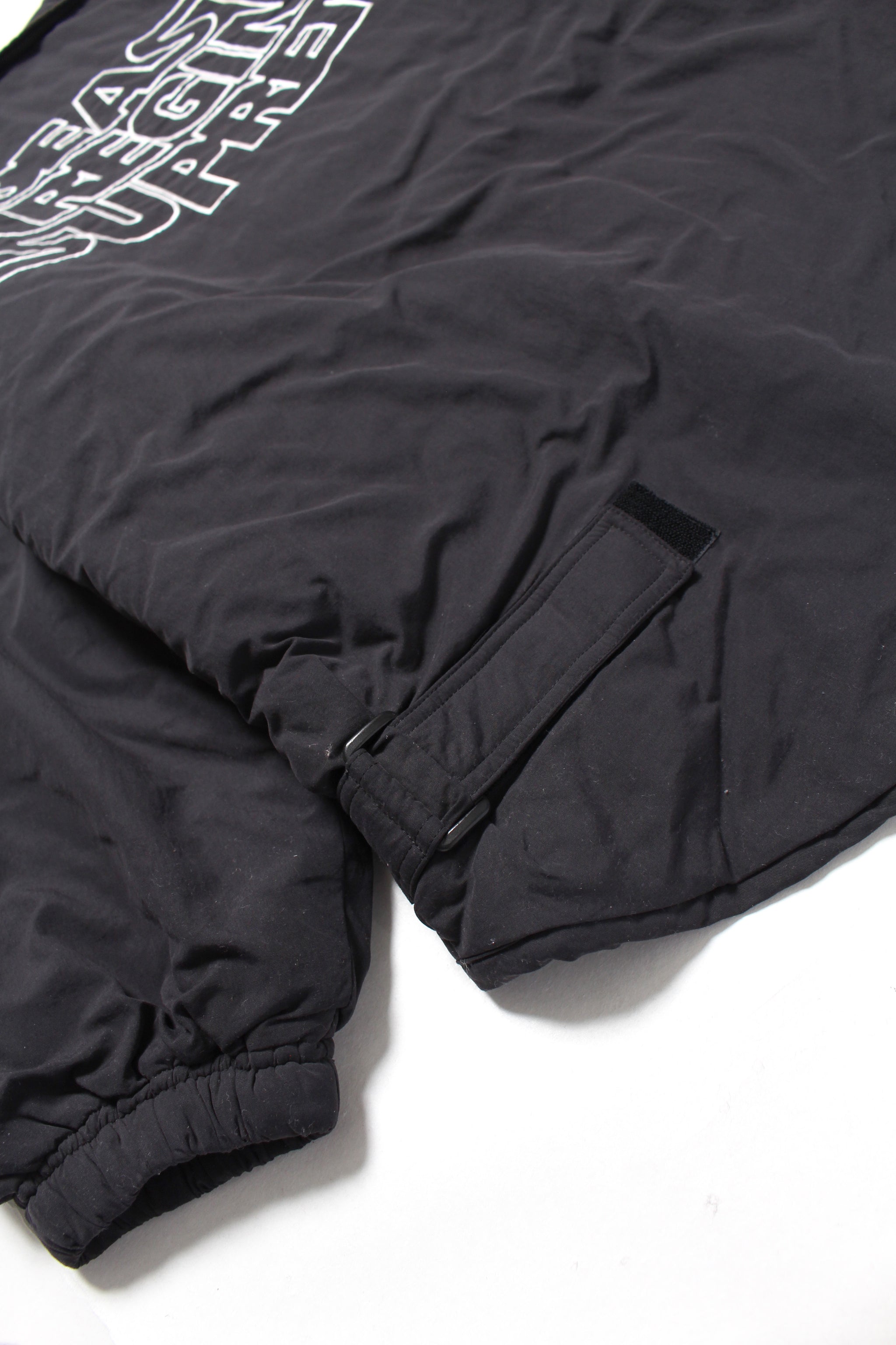 USED in STOCK】A BATHING APE - BEAST REGIN SUPREME PADDING