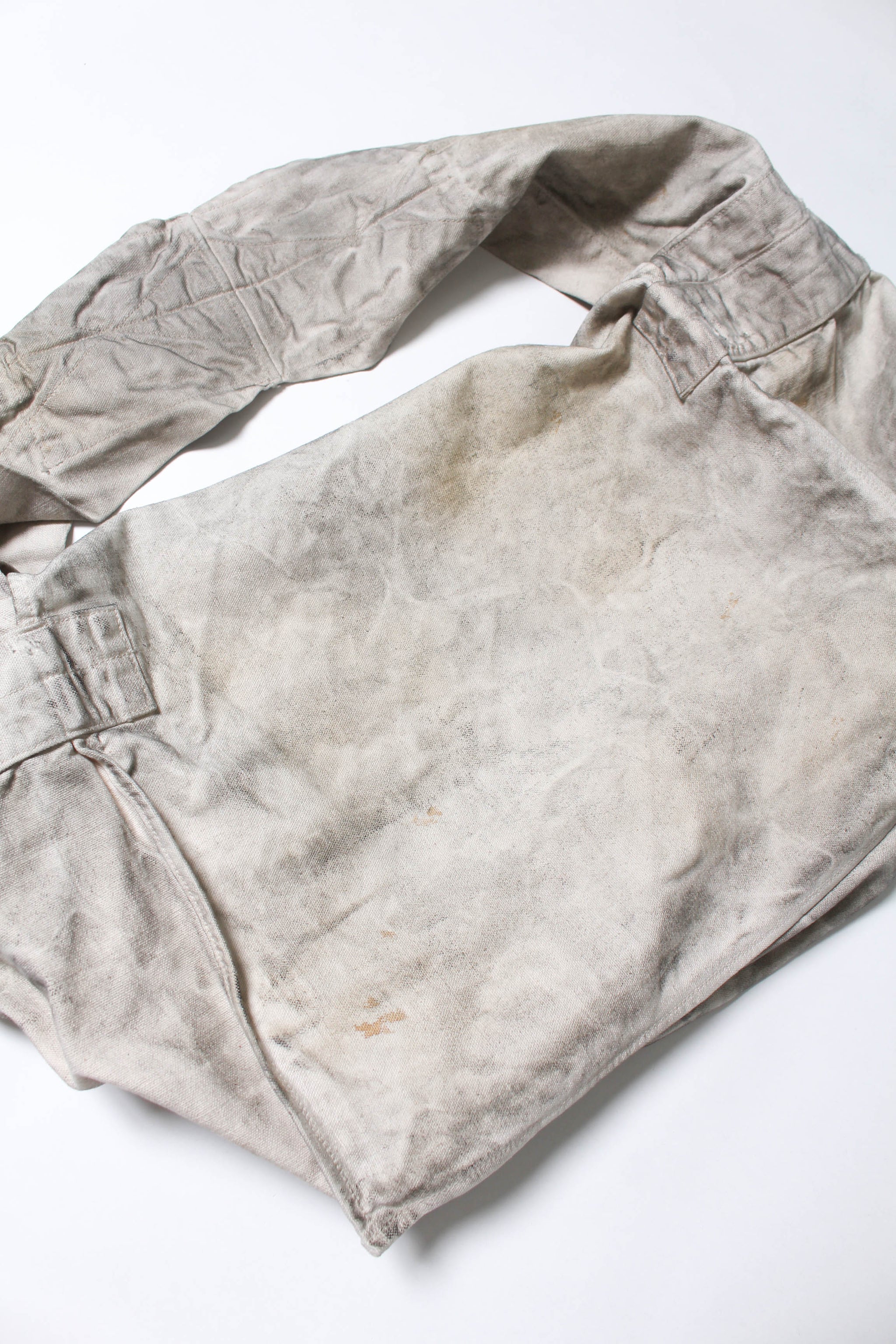 NEWSPAPER BAG – C30 - BOW WOW, RECOGNIZE FLAGSHIP SHOP