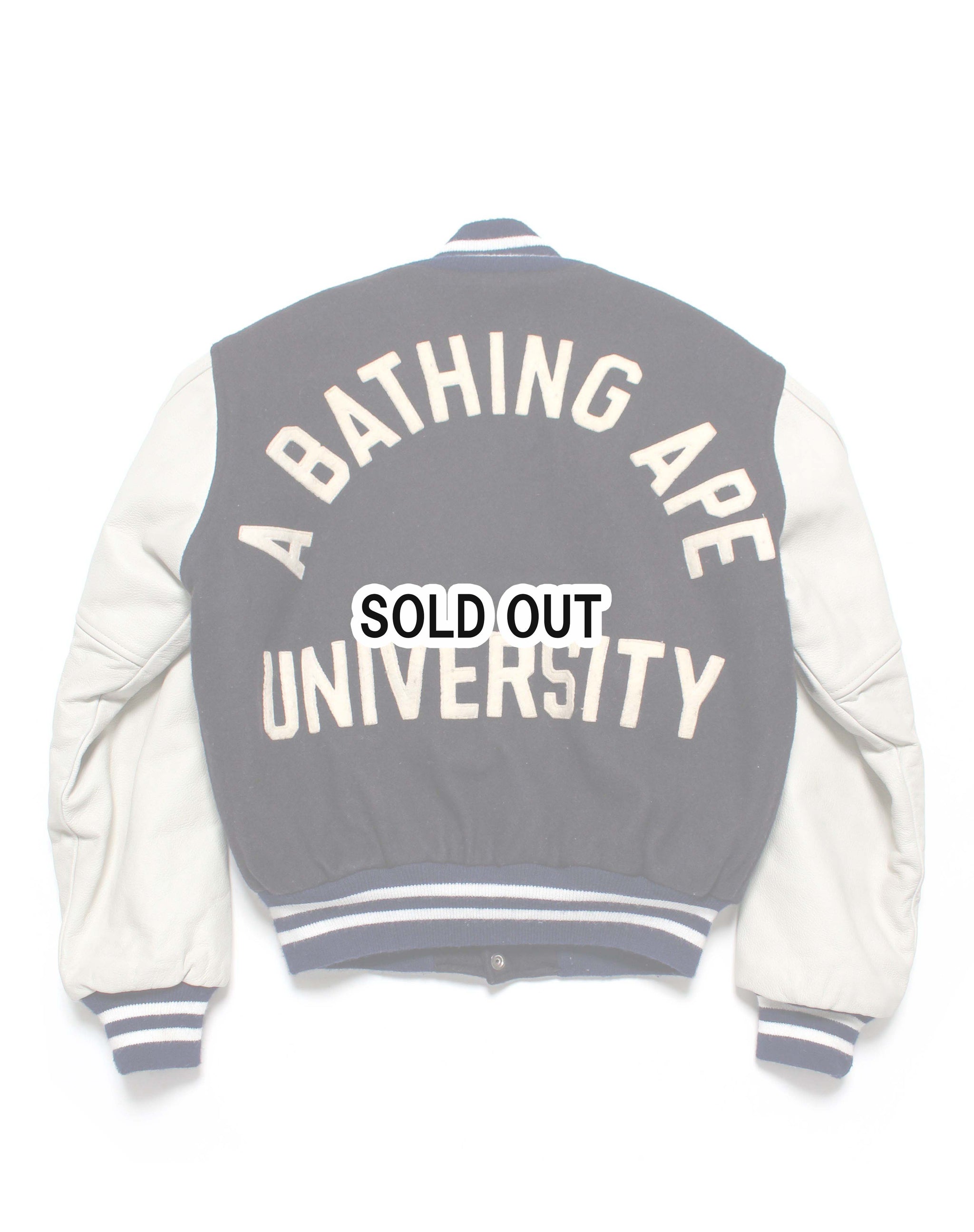 A 力づけ Bathing Ape x 3RD TEAM Logo Coverall