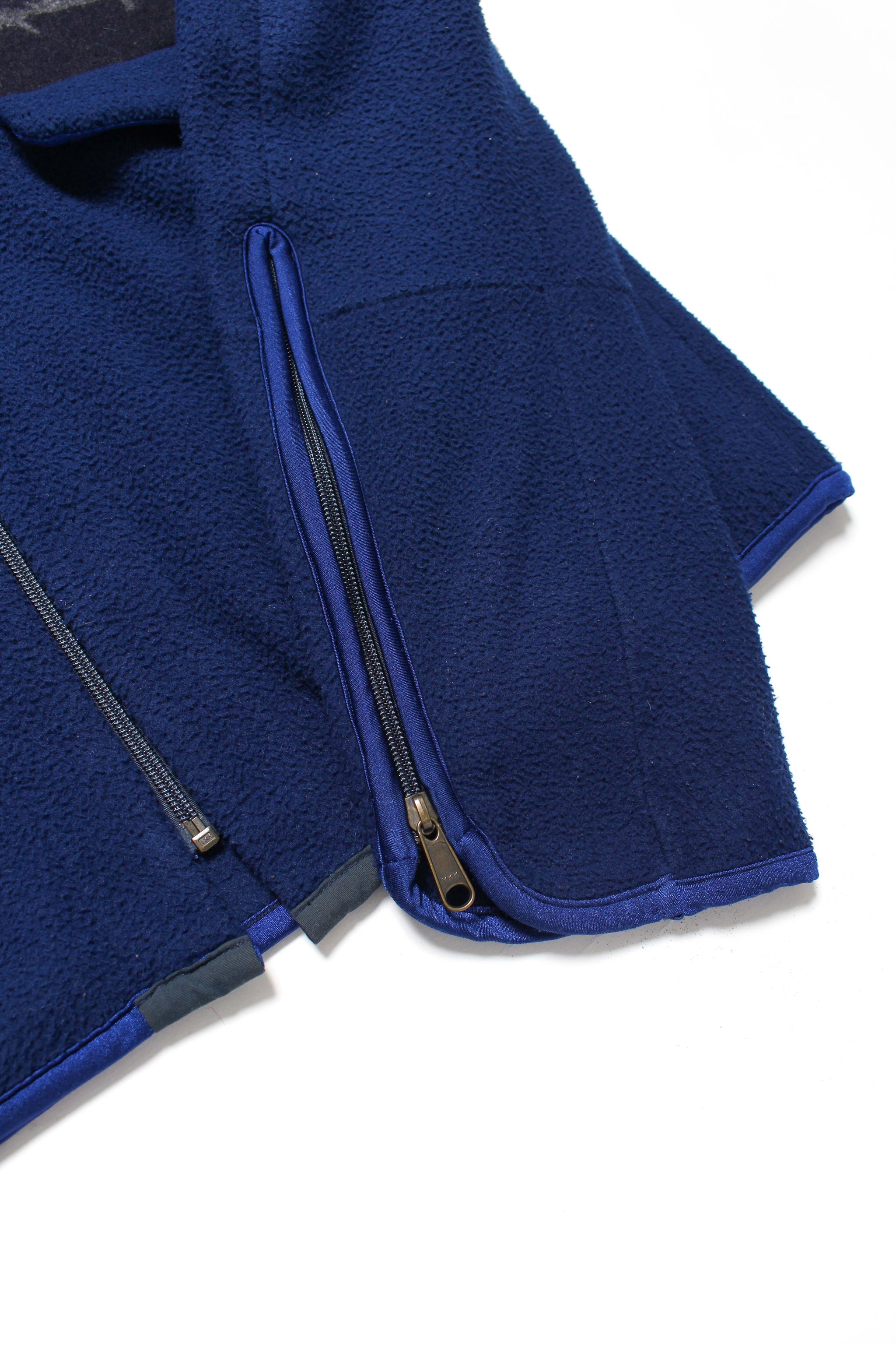 UNDER COVER WIRE FLEECE JK 1996 – C30 - BOW WOW, RECOGNIZE